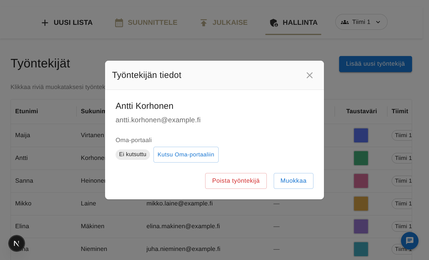 Työntekijän tiedot -modaali, jossa Oma-portaali-osio ja Kutsu Oma-portaaliin -painike